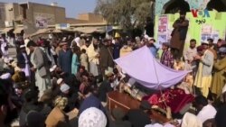 په ټانک ضلع کې د وسله والو او امنیتي ځواکونو ترمینځ جګړه کې په یو کور د توپ ګوله غورځېدلې چې پکې یو تن وژل شوی او دوه نور ژوبل شوي دي
