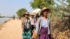 စစ်ဘေးတိမ်းရှောင်နေရတဲ့ ခင်ဦးမြို့နယ်ထဲက ဒေသခံများ (ဓါတ်ပုံ - CJ)