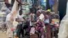 Adire : Le tissu traditionnel Yoruba menacé par la concurrence chinoise et l'inflation au Nigeria