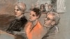 Sketsa persidangan menampilkan Jack Teixeira (tengah) yang hadi dalam persidangan kasusnya di Boston, Massachusetts, pada 19 April 2023. (Foto: Reuters/Margaret Small)