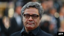 FILE — Iranian director Mohammad Rasoulof poses as he arrives for a prize ceremony at the Cannes Film Festival in Cannes, France, May 27, 2017. A newspaper reported May 17, 2024, that Rasoulof escaped Iran on foot and is now in Germany.