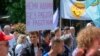Први мај, Ден на трудот. Протест во Скопје за повисоки плати и за достоинствени работнички права