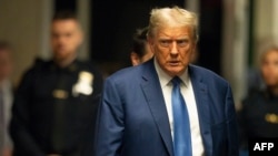 Presidenti i zgjedhur Donald Trump gjatë paraqitjes në Gjykatën e Nju Jorkut (20 maj 2024)