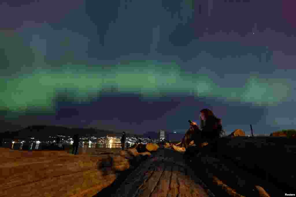The aurora borealis illuminates the sky over Jericho Beach in Vancouver, British Columbia, Canada, May 10, 2024.&nbsp;