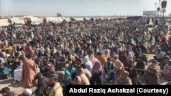 احتجاجي پرلت کونکو د شلم نومبر سخه د پاکستان او افغانستان تر منځ لوی لاﺭه هم بنده کړې ده چې د چمن له لاﺭې د پاکستان او افغانستان تر منځ تجاﺭتې چاﺭې هم په ټپه ولاړې دي