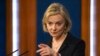 Perdana Menteri Inggris Liz Truss menghadiri konferensi pers di ruangan briefing di Downing Street, London, pada 14 Oktober 2022. (Foto: Pool via AP/Daniel Leal)