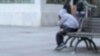 После тоа ме праќаа по улици да просам, а постарата сестра веќе просеше по улици, раскажува жртва на трговија со луѓе