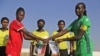 Des Soudanaises qui jouent au football professionnel.