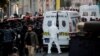 Seorang teknisi forensik bekerja setelah peristiwa ledakan di Istanbul, Turki, 13 November 2022. (Foto: REUTERS/Kemal Aslan)