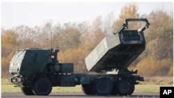 ABD'nin Ukrayna'ya göndereceği M142 Yüksek Hareket Kabiliyetli Topçu Füze Sistemi (HIMARS)