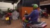 A Kigali, les moto-taxis passent à l'électrique