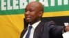 Zizi Kodwa est accusé de corruption dans une affaire de pots-de-vin en lien avec des contrats signés par la ville de Johannesburg.