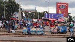 FILE: Okwenzakala eHarare. (Columbus Mavhunga/VOA)