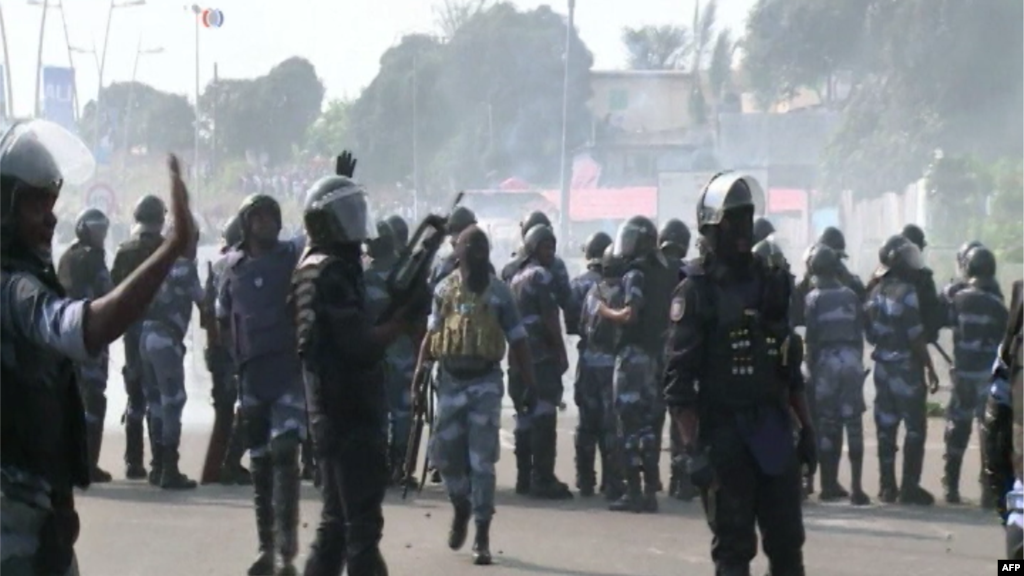 Fada ya barke a Libreville, babban birnin Gabon, inda Shugaba Ali Bongo ya sake cin zabe ranar Laraba, zaben da aka ce na cike da magudi. Satumba 01, 2016