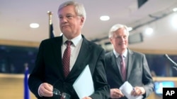 Al;iyekuwa waziri wa masuala ya Brexit David Davis.