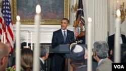 Presiden AS Barack Obama saat memberikan sambutan pada acara buka puasa bersama (Iftar) di Gedung Putih (13/8/2010).