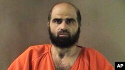 Psikiater militer Mayor Nidal Hasan yang dituduh melakukan pembantaian di Fort Hood, Texas pada tahun 2009. (Foto: dok)