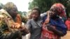 Wanafunzi 15 Nigeria waliokuwa wametekwa waungana na familia zao