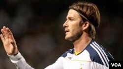 Pesepakbola Inggris, David Beckham, mungkin menolak tawaran Paris Saint German karena alasan keluarga (foto:dok).