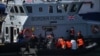 Inggris akan Tolak Kapal Migran yang Seberangi Selat