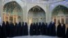 Vote prolongé en Iran lors des scrutins pour ou contre la poursuite de l'ouverture