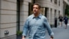 L'ancien avocat personnel du président américain Donald Trump, Michael Cohen, quitte son hôtel à New York, aux États-Unis, le 2 juillet 2018. REUTERS / Brendan McDermid / 