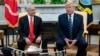 Presiden Amerika Donald Trump bersama Perdana Menteri Israel Benjamin Netanyahu (kanan) di Gedung Putih, Washington, D.C., 27 Januari 2020. (Foto: dok).