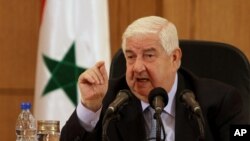 Menlu Suriah Walid al-Moallem membantah pemerintah Suriah menggunakan senjata kimia (27/8). 
