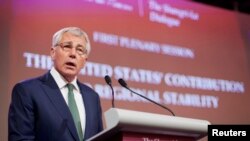 Menteri Pertahanan Chuck Hagel dalam pertemuan puncak Keamanan Asia ke-13 di Singapura (31/5). 