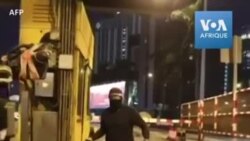 Hong Kong: des manifestants mettent le feu au péage d'un important tunnel