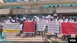 تصویری از اعتراض پزشکان عمومی استان فارس