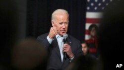 "Le président Trump vient de jeter un bâton de dynamite dans une poudrière, et il doit au peuple américain une explication", a dénoncé l'ancien vice-président Joe Biden, en lice pour la primaire démocrate en vue de l'élection présidentielle de novembre.