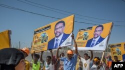Wafuasi wa wagombea wa chama cha upinzani Waddani wakiwa katika mkutano wa hadhara wakati wa uchaguzi wa Somaliland huko Hargeisa.
