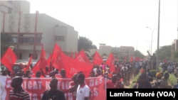 La marche au centre-ville à Ouagadougou, le 29 novembre 2018. (VOA/Lamine Traoré)