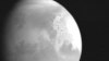 
Gambar pertama Mars yang diambil oleh pesawat tak berawak Tianwen-1 China terlihat di gambar selebaran yang dirilis oleh Badan Antariksa Nasional China (CNSA) 5 Februari 2021. (Foto: CNSA via REUTERS)