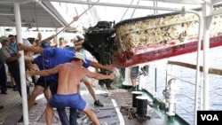 Kapal latih Rusia, STS Pallada, menemukan berbagai puing-puing sampah akibat tsunami Jepang, dalam perjalanan dari Honolulu ke Vladivostok (foto:dok). Sampah-sampah tsunami ini juga sampai ke pantai Oregon, di pantai barat Amerika.