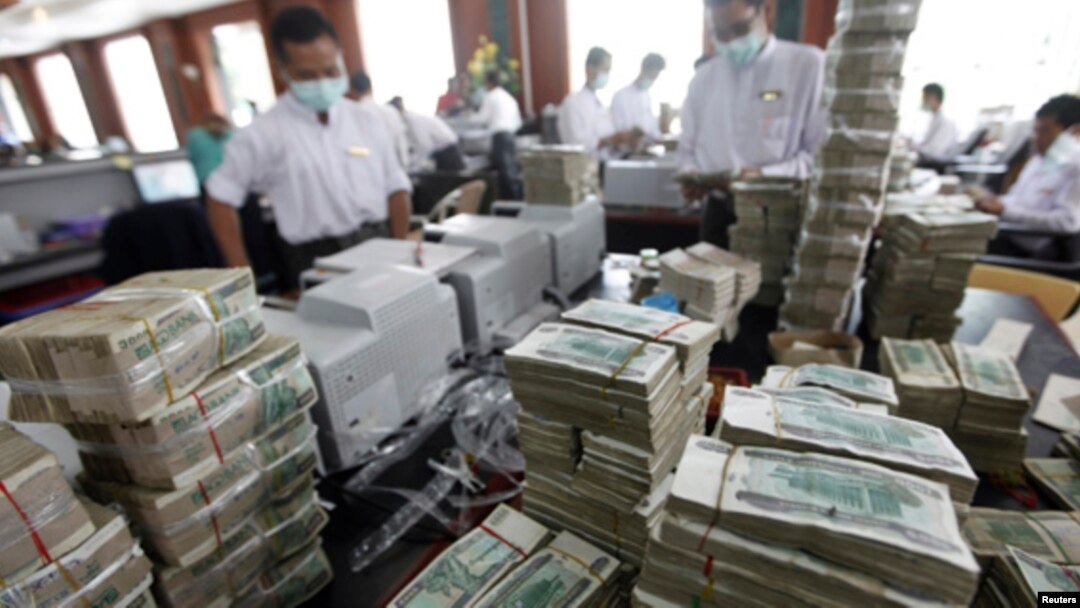 MYANMAR-ECONOMY/CURRENCY