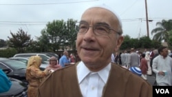 Yahia Abdul-Rahman, an imam at Masjid al-Fatiha in Azusa, California says Eid al-Adha recalls the sacrifice of Ibrahim, or Abraham, and encourages Muslims to make personal sacrifices and work toward justice, Sept. 12, 2016. (VOA / M. O'Sullivan)