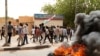 با شدت گرفتن جنگ داخلی سودان، خارجی‌ها این کشور را ترک می‌کنند