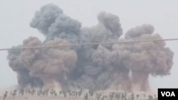 Serangan udara Rusia di provinsi Raqqa, Suriah (foto: dok).
