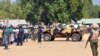 Des policiers manifestent pour obtenir le paiement d'arriérés de salaires au Nigeria