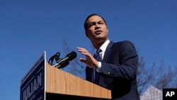 Former San Antonio Mayor and Housing and Urban Development Secretary Julian Castro speaks during an event where he announced his decision to seek the 2020 Democratic presidential nomination, Jan. 12, 2019, San Antonio, TX. 