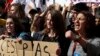 Quatrième "Nuit Debout" de contestation sur une place de Paris