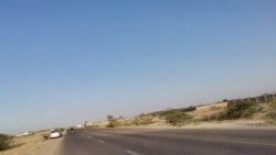 د کریمه بلوچ کلي ته پرتې تړل شوې لارې او سړکونه.