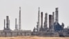 Fotografija Aramko naftnog postrojenja južno od Rijada, glavnog grada Saudijske Arabije, 15. septembra 2019. godine.