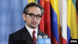 Menlu Marty M. Natalegawa menjadi tuan rumah pertemuan tingkat Menlu negara-negara Gerakan Non-Blok di Bali.