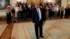Trump Minta New York Times Ungkap Identitas Penulis Anonim