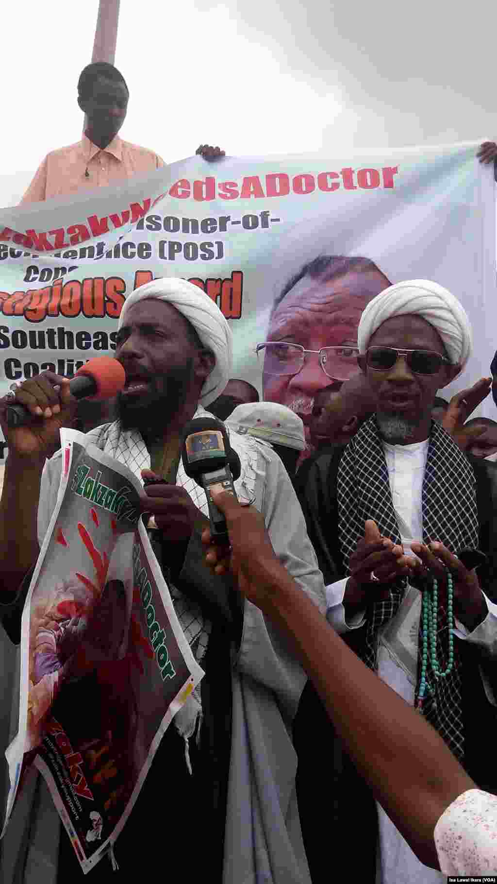 Mabiya Adinin Shi'a Sun Gudanar Da Zanga Zanga A Jihar Kaduna, Disemba 13, 2017