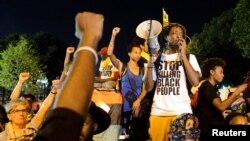 Pripadnici pokreta "Životi crnaca su važni" (Black Lives Matter) nedavno u Filaldelfiji tokom Demokratske nacionalne konvencije