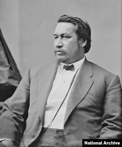 Ely S. Parker, a Tonawanda Seneca Indian from N.Y., the Union Civil War Brevet Brig. General who wrote the terms of surrender between the Union and the Confederate States of America. Photo by Matthew Brady.